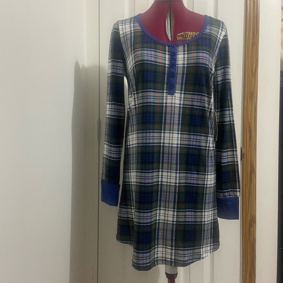 Fammy Jammies women holiday plaid knit long sleeves pajama dress. Size S/P. NWT. - Picture 3 of 7